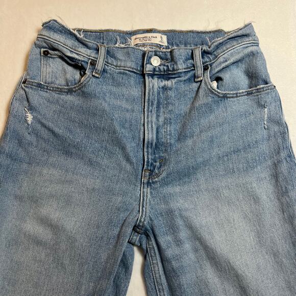 Abercrombie & Fitch The 90's Straight Ultra High Rise Jeans Size 28 Distressed - Picture 3 of 11